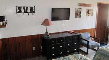 Drake Motel Blackduck Екстериор снимка